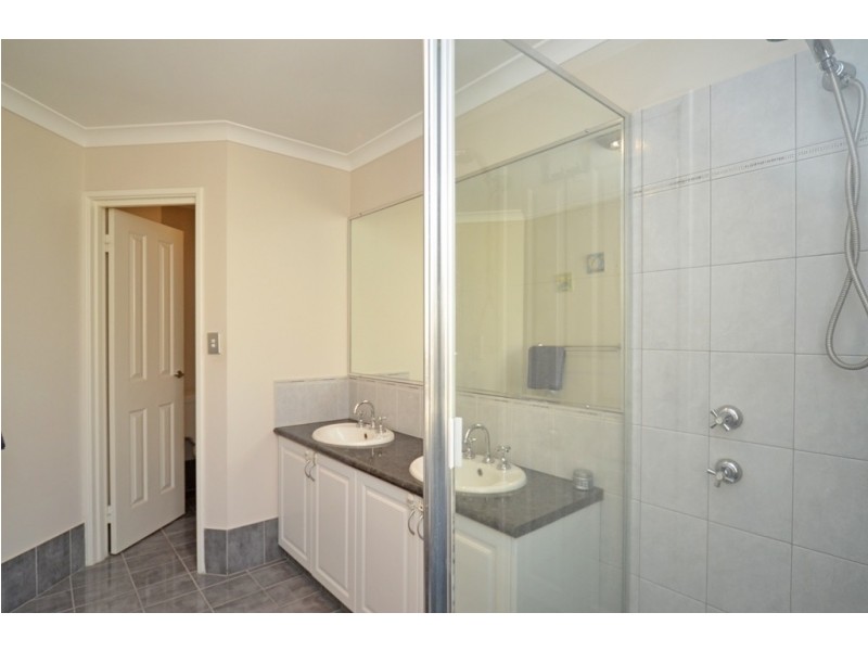 36 Galileo Ave, Tapping WA 6065