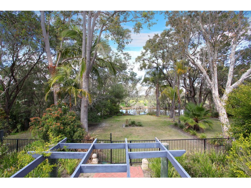 39 Rodoreda Crescent, Ravenswood WA 6208