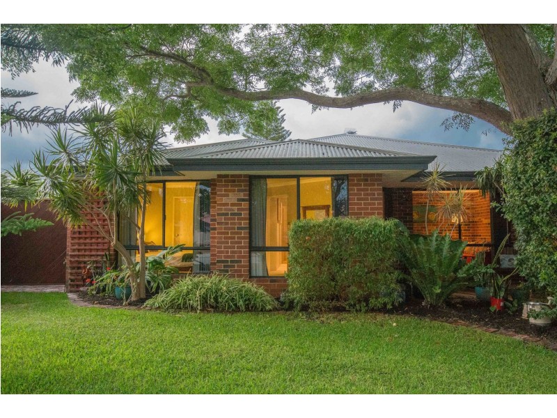 11 Klem Avenue, Redcliffe WA 6104