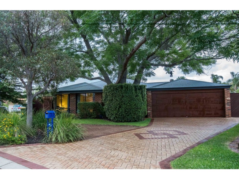 11 Klem Avenue, Redcliffe WA 6104