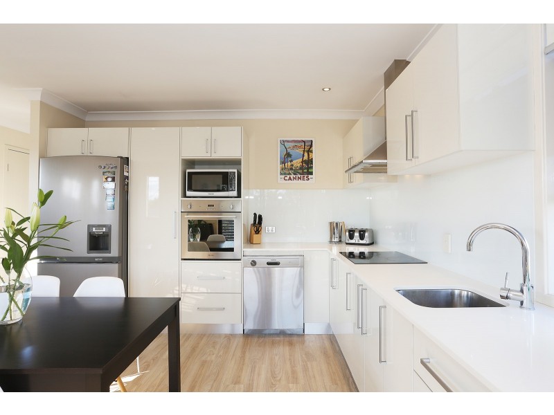 1/133 Sunshine Parade, Miami QLD 4220