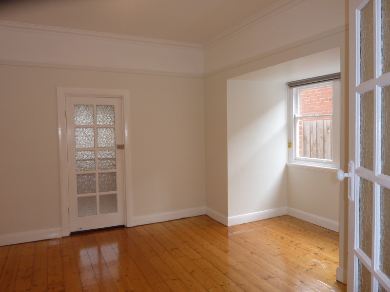 73 Dickens St, Elwood VIC 3184