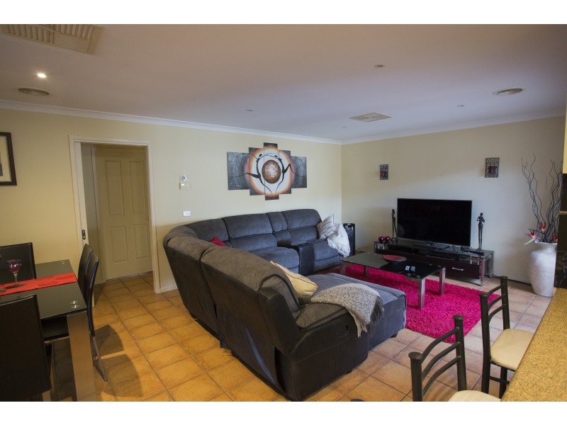 9 Coulston Street, Wodonga VIC 3690