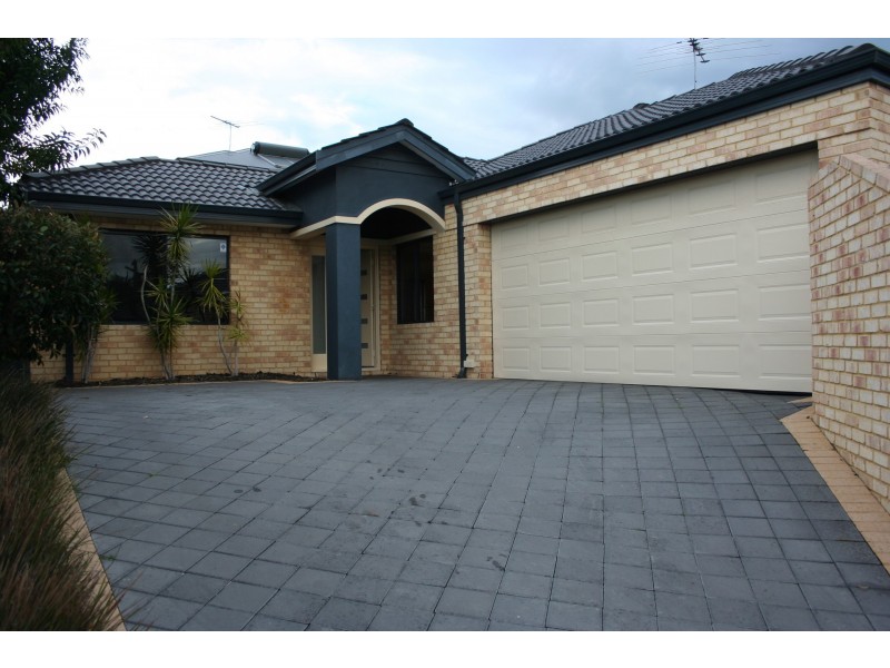 35 Panton Crescent, Karrinyup WA 6018