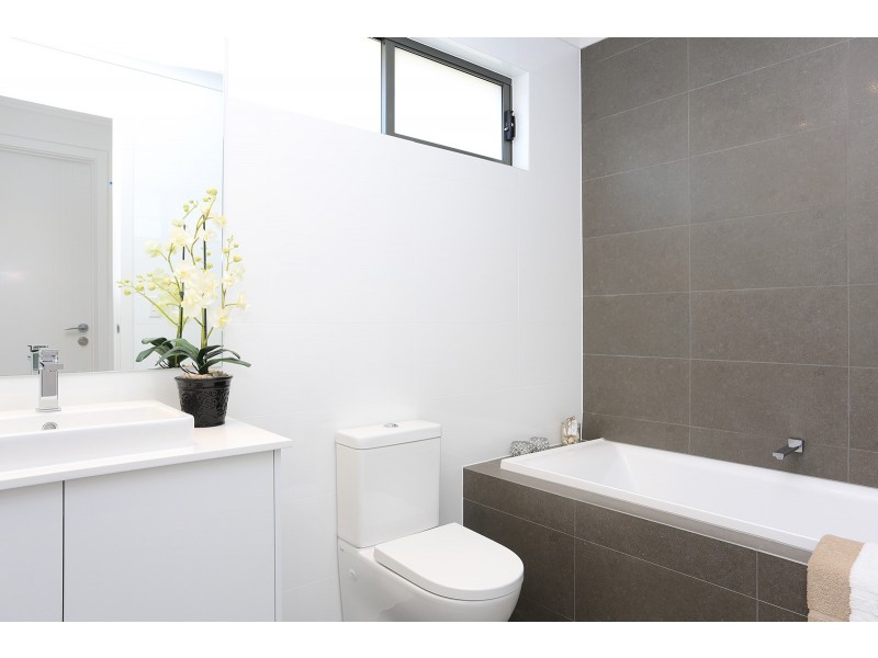 8A Range View Drive, Newton SA 5074