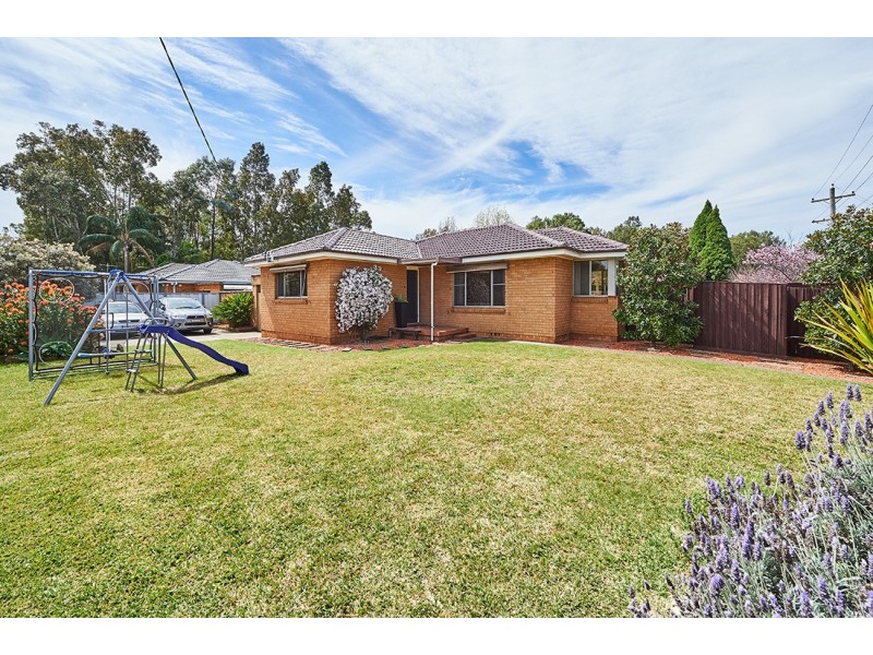 22 Cambridge Street, Canley Heights NSW 2166