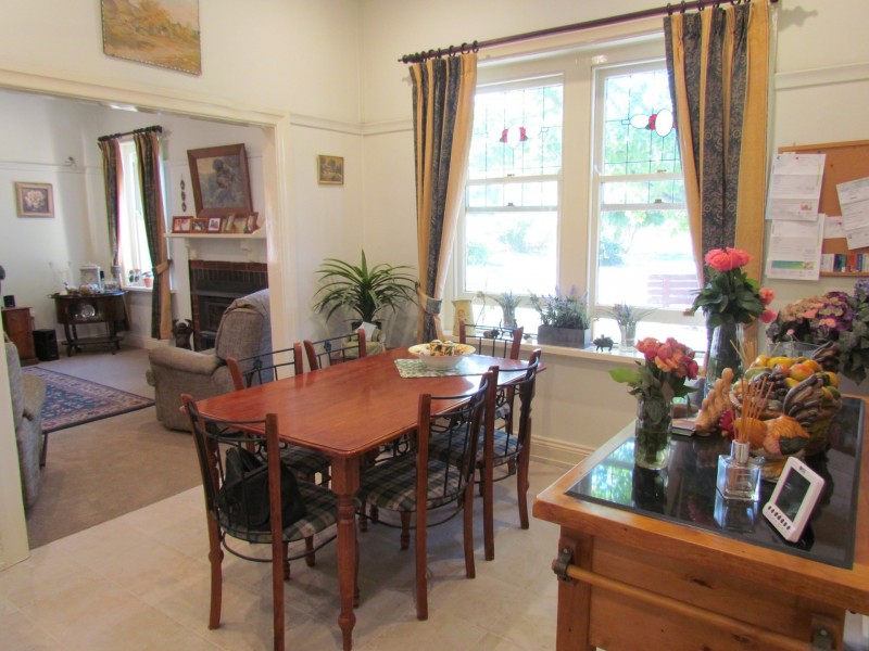 6 Raglan Street, Yea VIC 3717