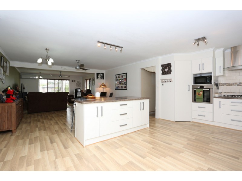 12 Greber Road, Beerwah QLD 4519