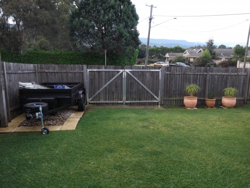 5 Meroo Road, Bomaderry NSW 2541