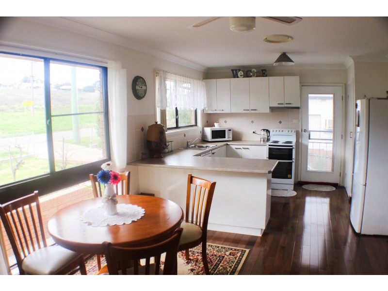 7 ABERDEEN STREET, Muswellbrook NSW 2333