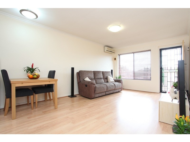 8/2a Church Road, Campbelltown SA 5074