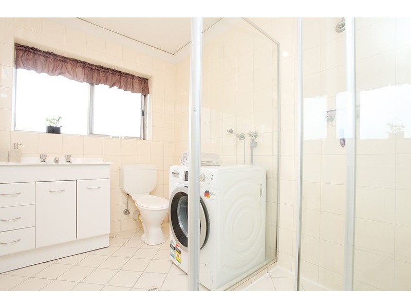 8/2a Church Road, Campbelltown SA 5074