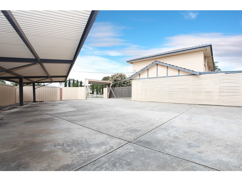 8/2a Church Road, Campbelltown SA 5074