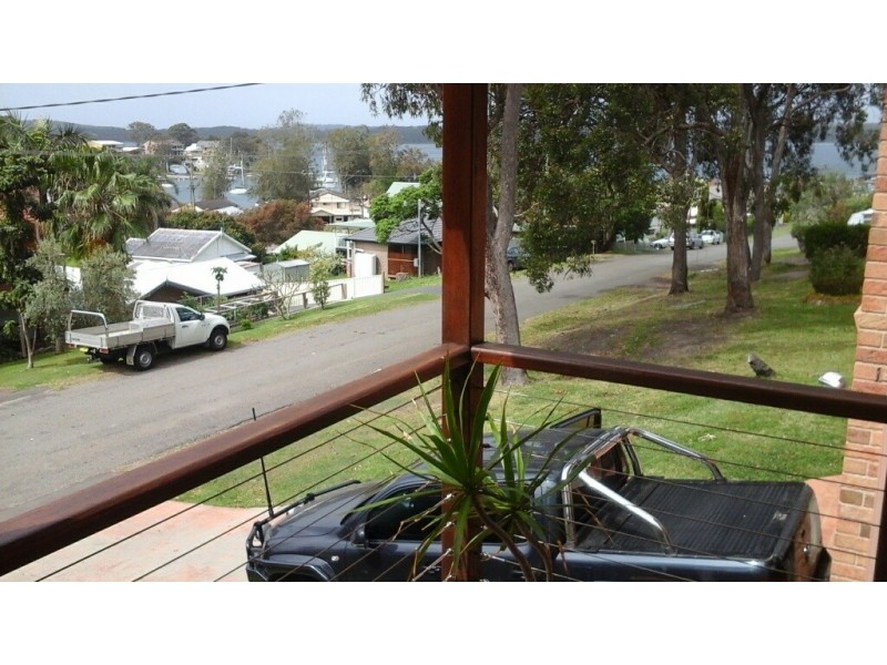 28 Maitland Avenue, Sunshine NSW 2264