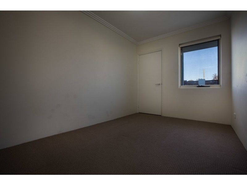 1/46 Odin  Road, Innaloo WA 6018