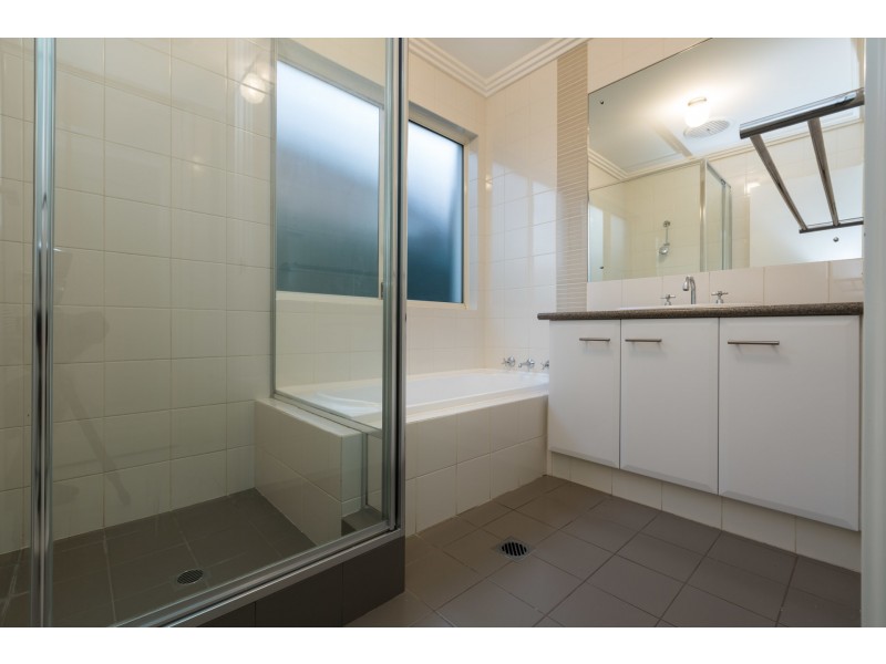 1/46 Odin  Road, Innaloo WA 6018