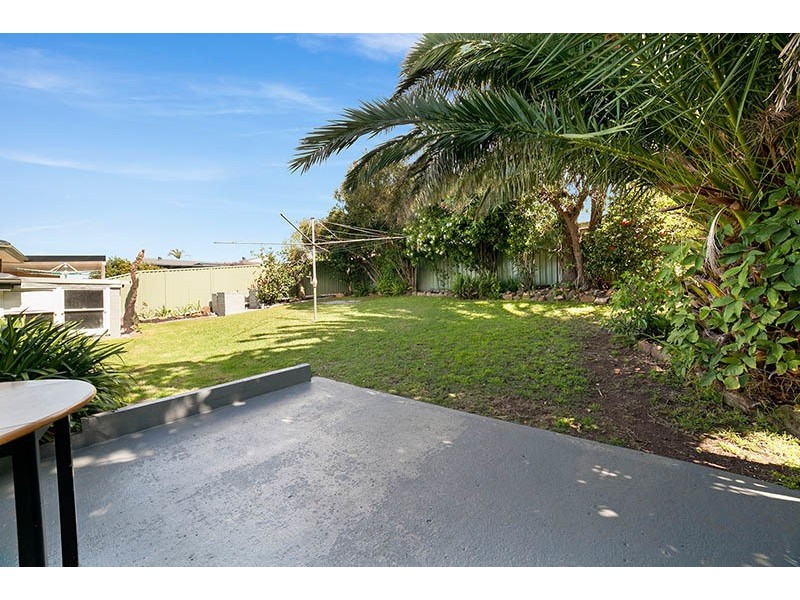 97B Landy Drive, Mount Warrigal NSW 2528