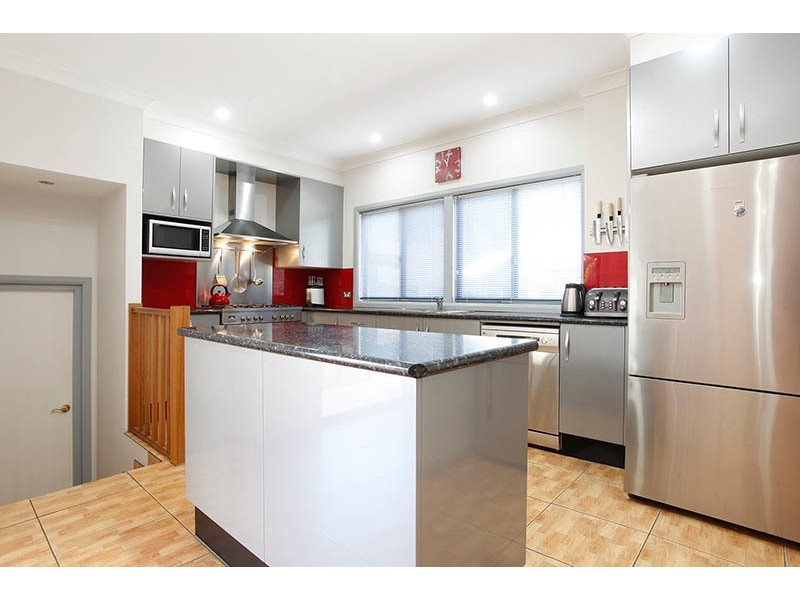 37 Grand Parade, Bonnells Bay NSW 2264