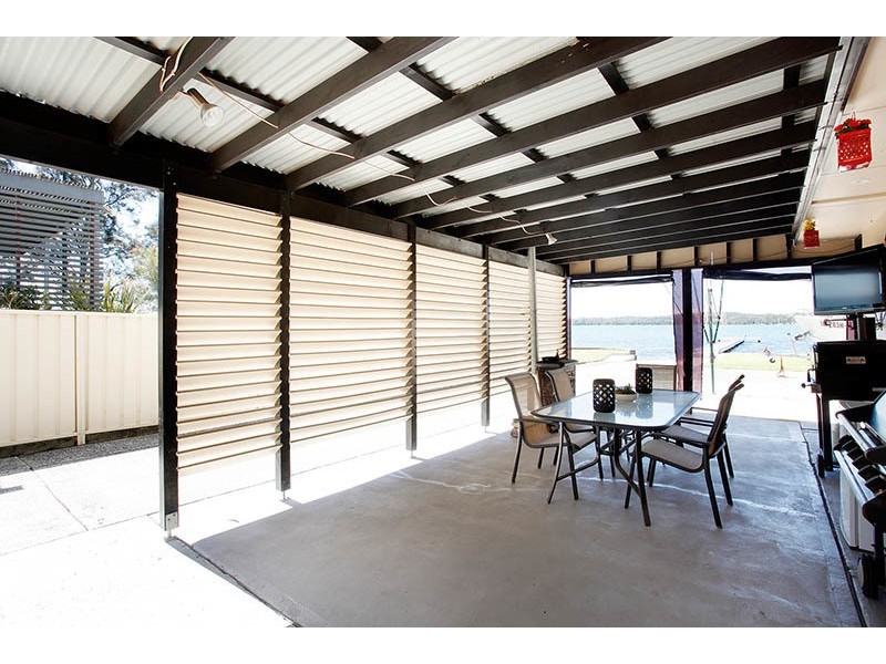 37 Grand Parade, Bonnells Bay NSW 2264