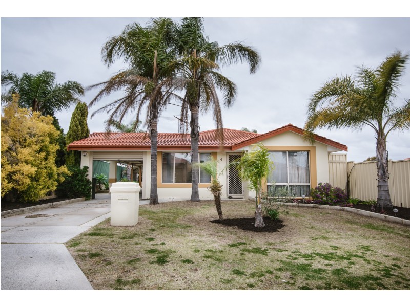 4 Benia Rise, Alexander Heights WA 6064