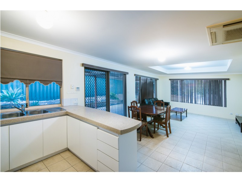 4 Benia Rise, Alexander Heights WA 6064