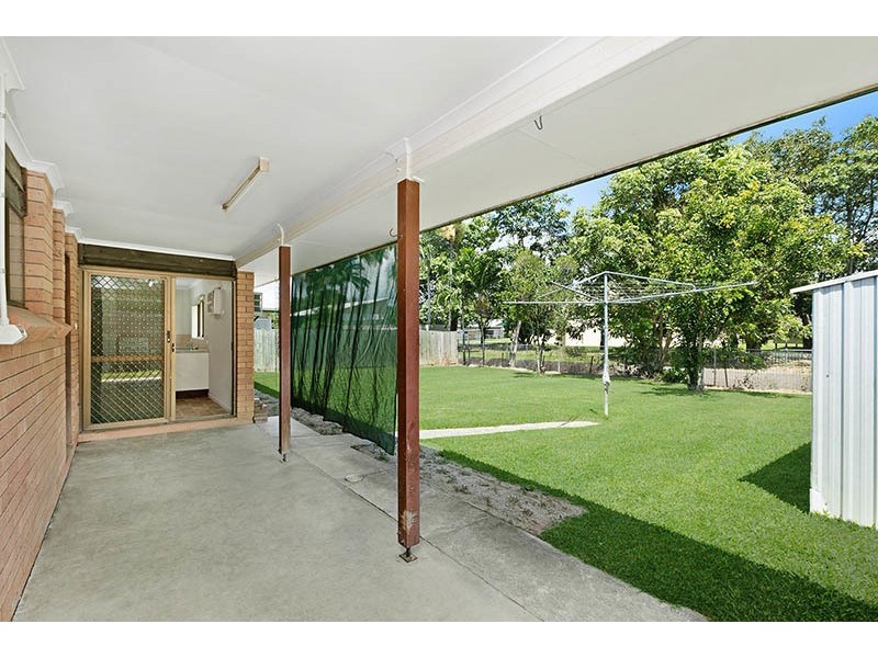 41 Brooks Street, Whitfield QLD 4870