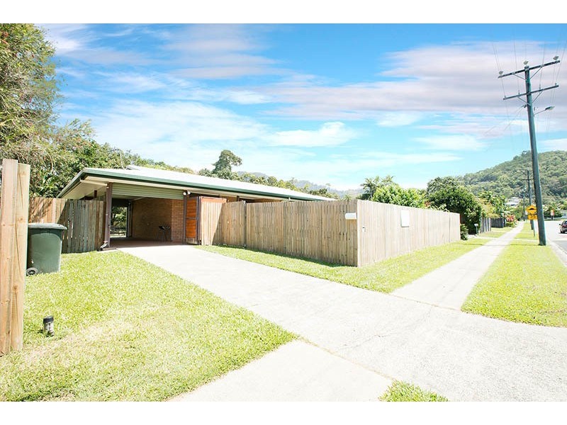 41 Brooks Street, Whitfield QLD 4870