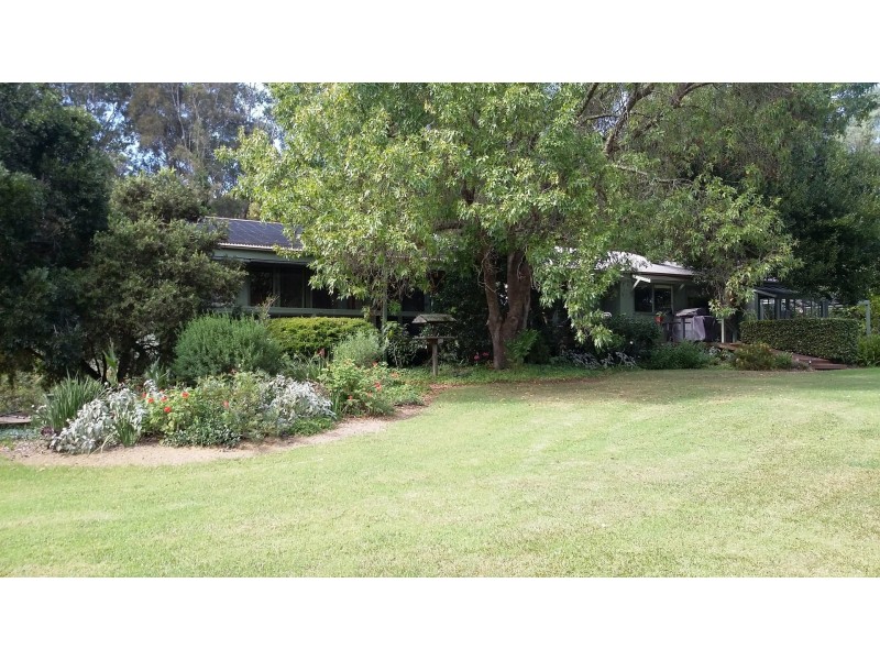 1 Hawdons Cove, Tuross Head NSW 2537