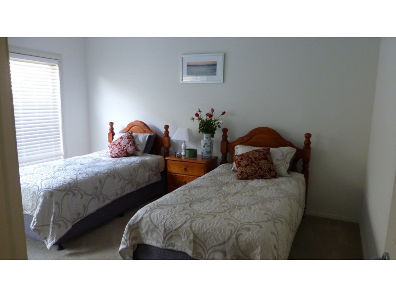 8 Janz Avenue, Goolwa North SA 5214