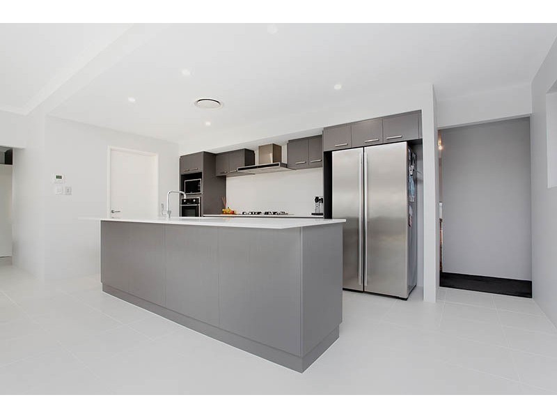 61 Mardo Ave, Australind WA 6233