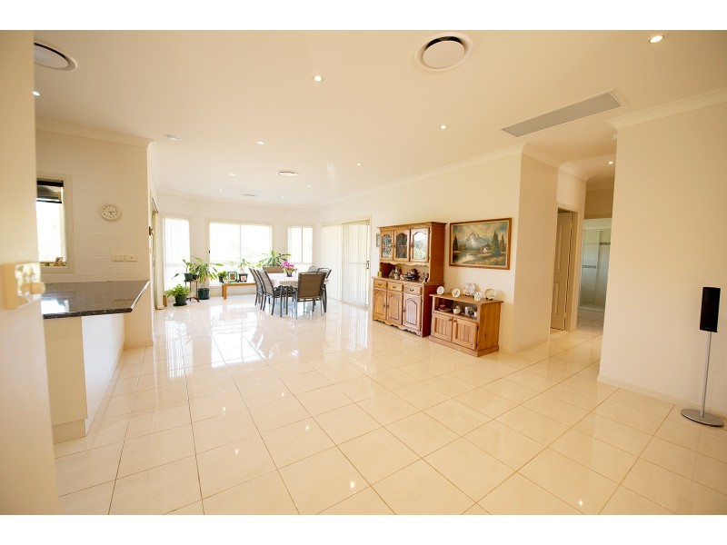 13 Moncrieff Close, King Creek NSW 2446