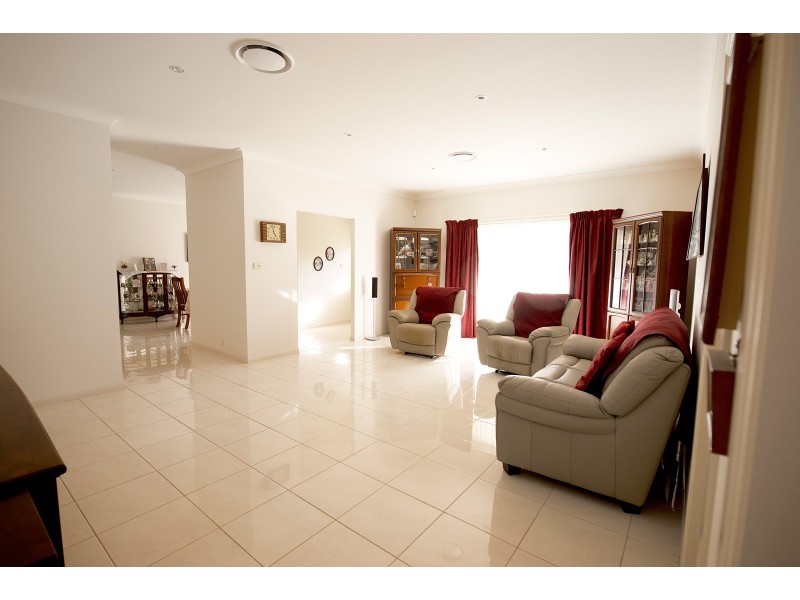 13 Moncrieff Close, King Creek NSW 2446