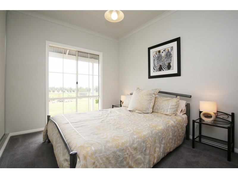 467 Gellibrand Tonks Rd, Earlston VIC 3669