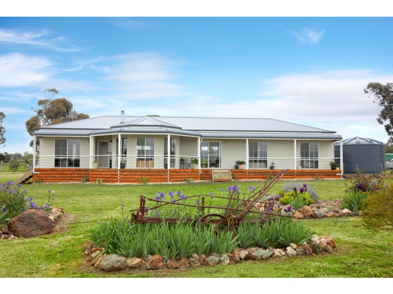467 Gellibrand Tonks Rd, Earlston VIC 3669