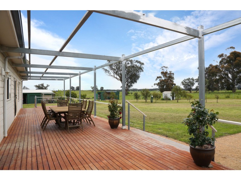 467 Gellibrand Tonks Rd, Earlston VIC 3669