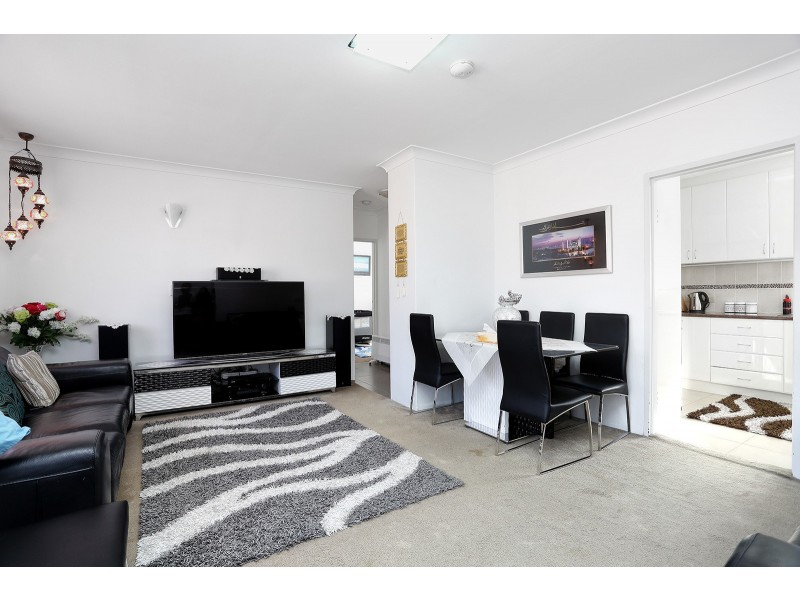 4/42 Northumberland Road, Auburn NSW 2144