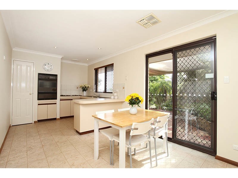 6/127 Crawford Rd, Maylands WA 6051