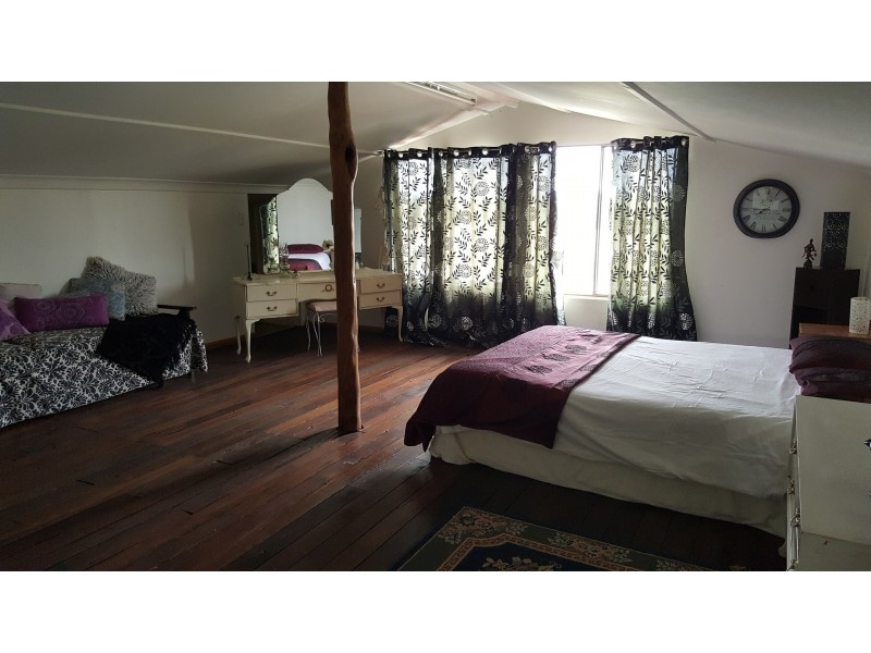 130 Lake Saide North Road, Youngs Siding WA 6330