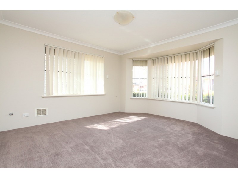 76A Towncentre Drive, Thornlie WA 6108
