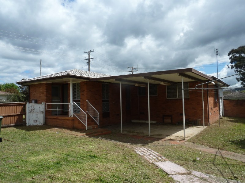 18 Mawson Street, Inverell NSW 2360
