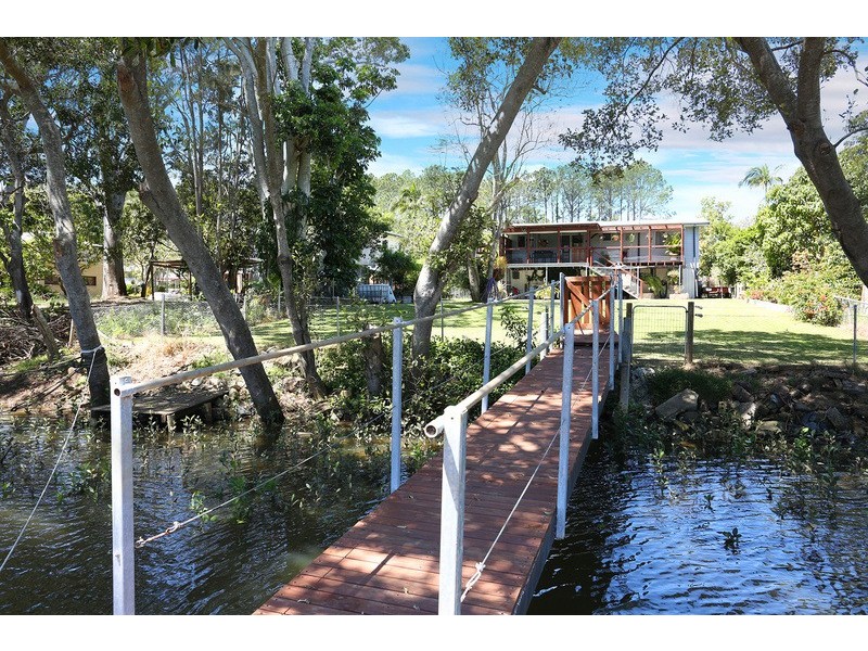 23 Riversleigh Rd, Beachmere QLD 4510