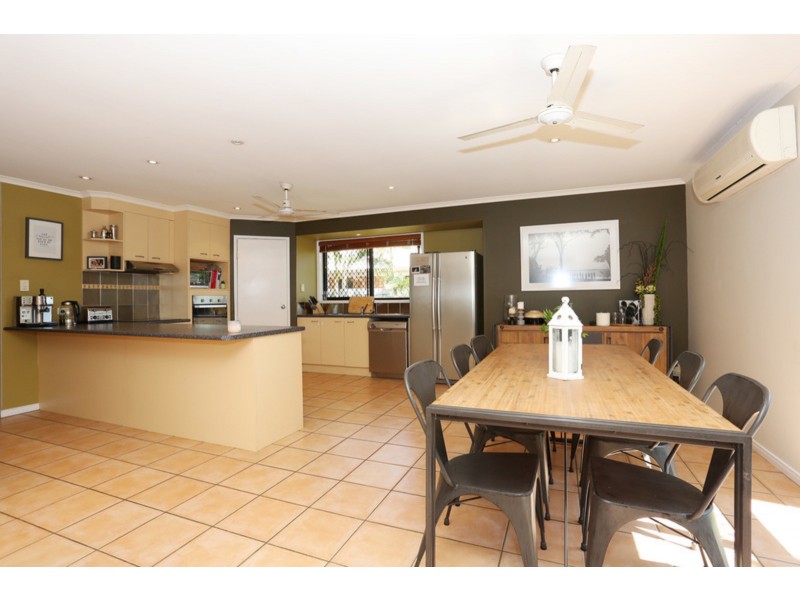 7 Elston Court, Sippy Downs QLD 4556