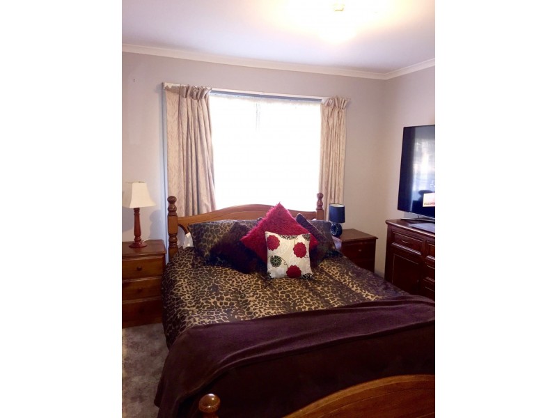 37 Kennewell Street, White Hills VIC 3550