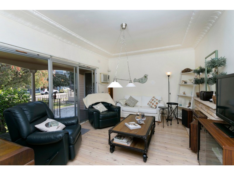 20 Ritchie St, Sans Souci NSW 2219