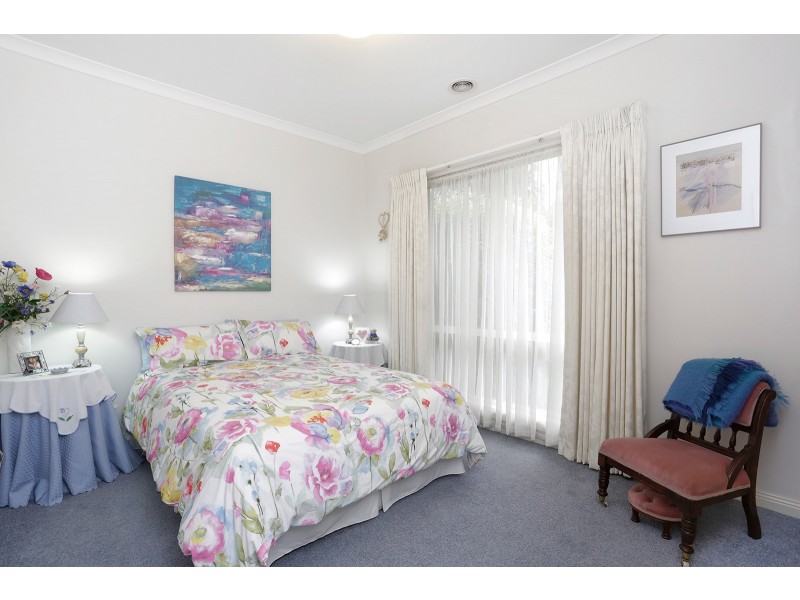 1/105 Bonnie View Road, Croydon North VIC 3136
