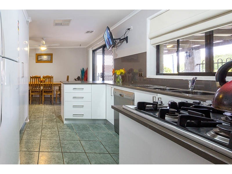 4 Bartels Place, Banks ACT 2906