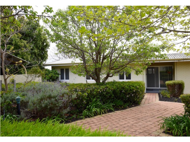 5/63 Madden Way, Parmelia WA 6167