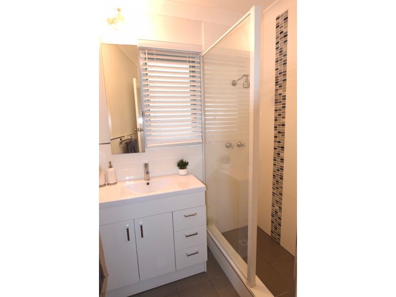 5/63 Madden Way, Parmelia WA 6167