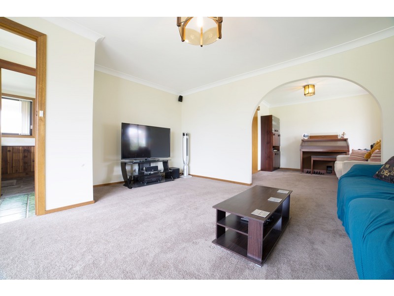 1 Houston Avenue, Tenambit NSW 2323