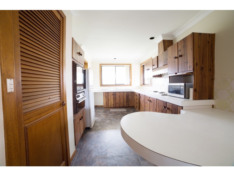 1 Houston Avenue, Tenambit NSW 2323